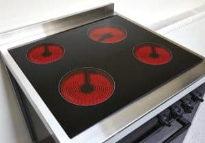 Ceranfeld in moderner Küche